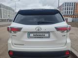 Toyota Highlander 2014 годаүшін14 800 000 тг. в Астана – фото 3