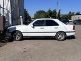 Mercedes-Benz C 200 1994 года за 800 000 тг. в Кокшетау – фото 2