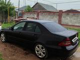 Mercedes-Benz C 200 2002 годаүшін1 750 000 тг. в Алматы – фото 3
