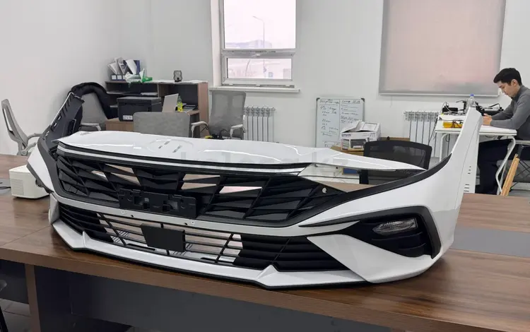 Hyundai Elantra передний бампер за 5 000 тг. в Астана