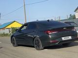 Hyundai Elantra 2022 года за 10 500 000 тг. в Уральск – фото 4