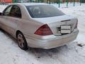 Mercedes-Benz C 180 2003 годаfor2 990 000 тг. в Алматы – фото 2