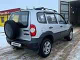 Chevrolet Niva 2012 года за 2 500 000 тг. в Уральск – фото 4