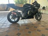 Yamaha  YZF-R6 2004 года за 2 000 000 тг. в Жезказган – фото 5