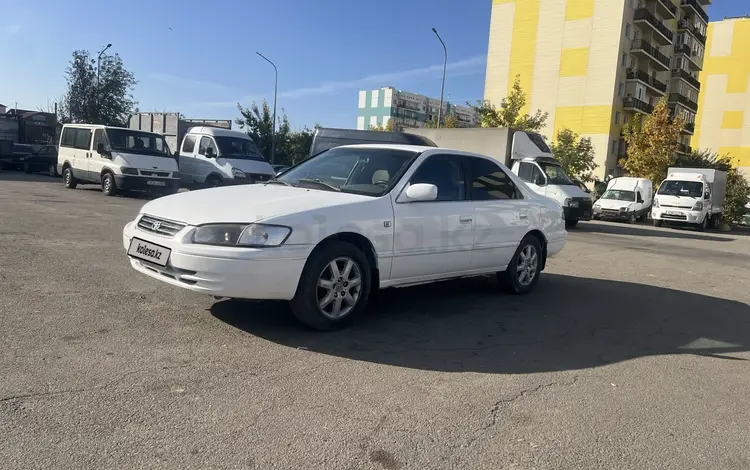 Toyota Camry 1997 года за 1 900 000 тг. в Алматы