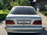 Mercedes-Benz E 320 2001 года за 6 000 000 тг. в Алматы – фото 3