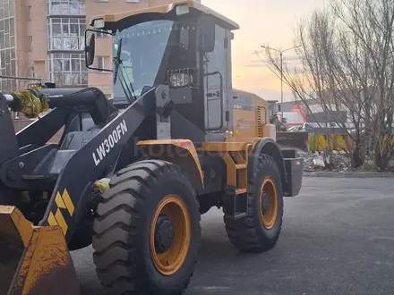 XCMG  LW300 2020 года за 11 000 000 тг. в Астана