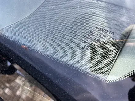 Toyota Camry 2022 года за 13 000 000 тг. в Караганда – фото 35
