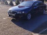 Volkswagen Passat 2006 года за 2 500 000 тг. в Павлодар – фото 2