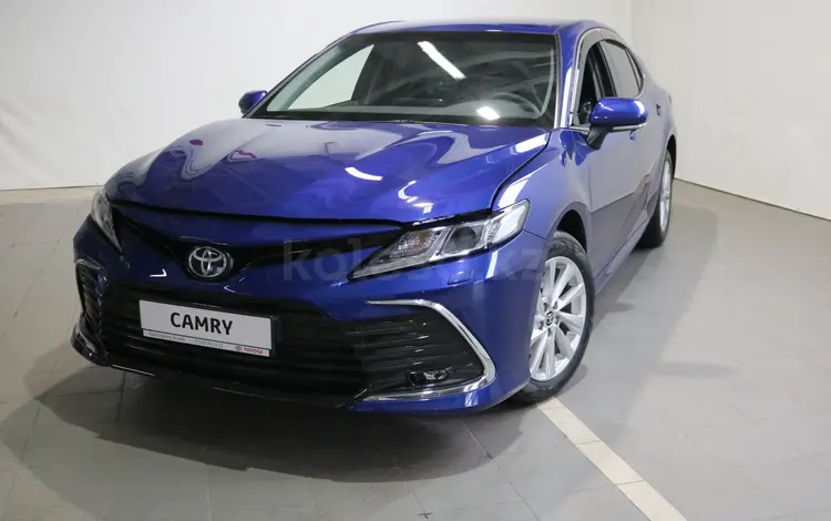 Toyota Camry Prestige 2023 года за 17 200 000 тг. в Актобе