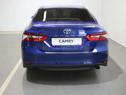 Toyota Camry Prestige 2023 года за 17 200 000 тг. в Актобе – фото 7