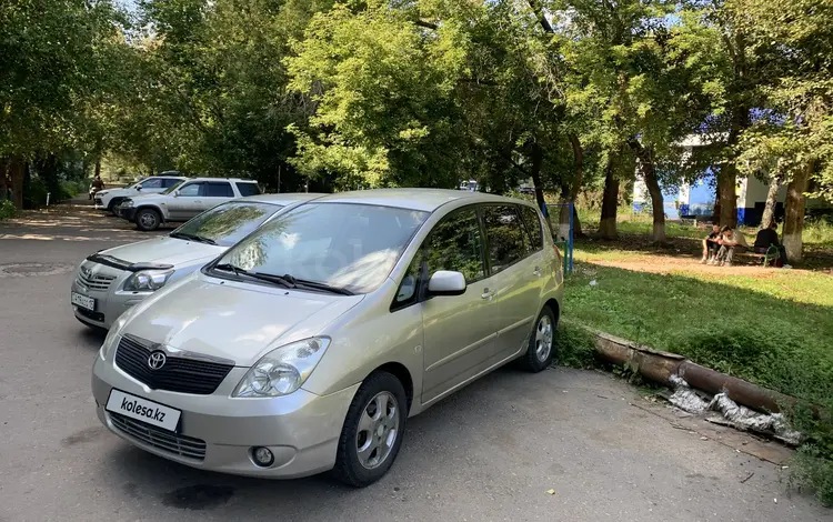 Toyota Corolla Verso 2002 года за 3 000 000 тг. в Петропавловск