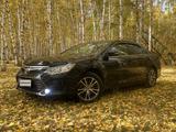 Toyota Camry 2015 годаүшін11 500 000 тг. в Усть-Каменогорск – фото 2