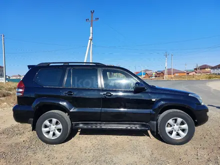 Toyota Land Cruiser Prado 2006 года за 11 000 000 тг. в Атырау – фото 3