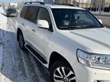 Toyota Land Cruiser 2016 года за 29 500 000 тг. в Астана – фото 2