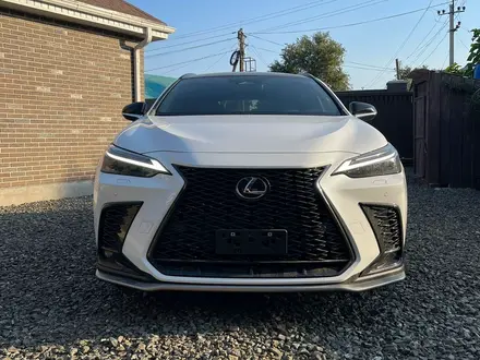 Lexus NX 350 2023 года за 37 000 000 тг. в Атырау