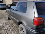 Volkswagen Golf 1992 годаүшін1 300 000 тг. в Сарань – фото 3