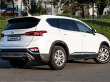 Hyundai Santa Fe 2020 года за 11 500 000 тг. в Алматы – фото 2