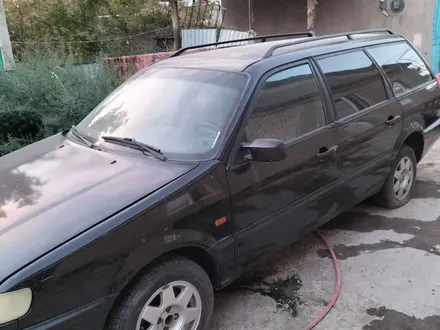 Volkswagen Passat 1995 года за 1 700 000 тг. в Кордай – фото 6