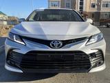 Toyota Camry 2022 года за 17 000 000 тг. в Актау