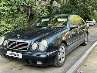 Mercedes-Benz E-Class, 1995