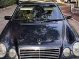 Mercedes-Benz E 230 1995 годаүшін1 330 000 тг. в Алматы – фото 2