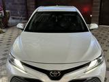 Toyota Camry 2019 года за 15 500 000 тг. в Кызылорда – фото 2