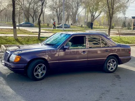 Mercedes-Benz E 280 1994 года за 1 800 000 тг. в Тараз – фото 3