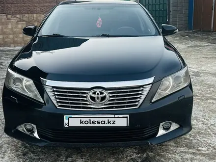 Toyota Camry 2013 года за 9 500 000 тг. в Алматы – фото 10