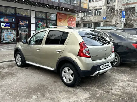 Renault Sandero Stepway 2013 года за 3 800 000 тг. в Тараз – фото 2