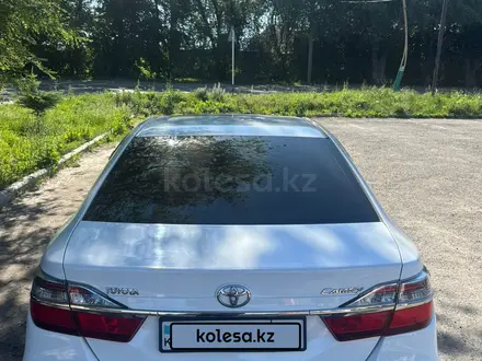 Toyota Camry 2017 года за 8 700 000 тг. в Усть-Каменогорск – фото 10