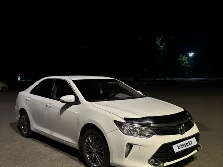 Toyota Camry 2017 года за 8 700 000 тг. в Усть-Каменогорск