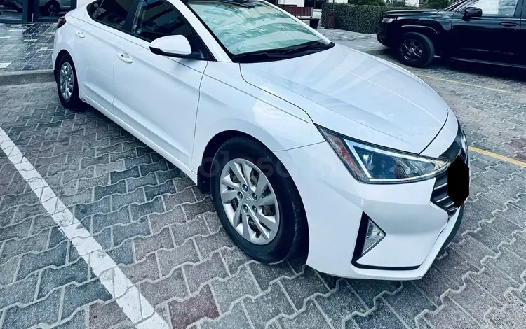 Hyundai Elantra 2018 года за 4 500 000 тг. в Актау
