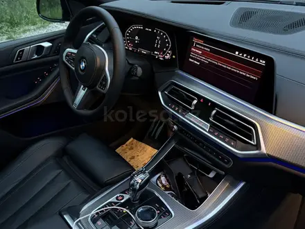 BMW X5 2020 года за 33 000 000 тг. в Алматы – фото 16