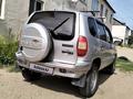 Chevrolet Niva 2004 года за 1 400 000 тг. в Актобе – фото 2