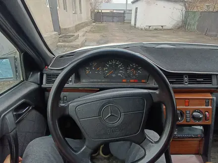 Mercedes-Benz E 250 1994 года за 1 400 000 тг. в Караганда – фото 10