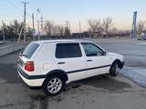 Volkswagen Golf 1994 года за 1 100 000 тг. в Алматы – фото 2