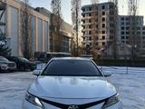 Toyota Camry 2021 годаүшін16 700 000 тг. в Алматы