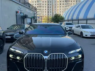 BMW 7 Series, 2022