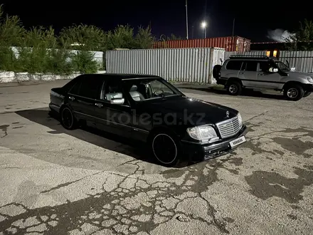 Mercedes-Benz S 600 1998 года за 5 500 000 тг. в Караганда – фото 26