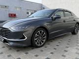 Hyundai Sonata 2022 года за 12 500 000 тг. в Атырау – фото 4