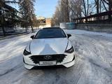 Hyundai Sonata 2023 годаfor13 250 000 тг. в Алматы
