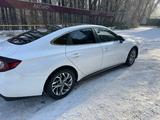 Hyundai Sonata 2023 годаfor13 250 000 тг. в Алматы – фото 2