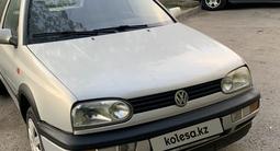Volkswagen Golf 1993 года за 900 000 тг. в Астана