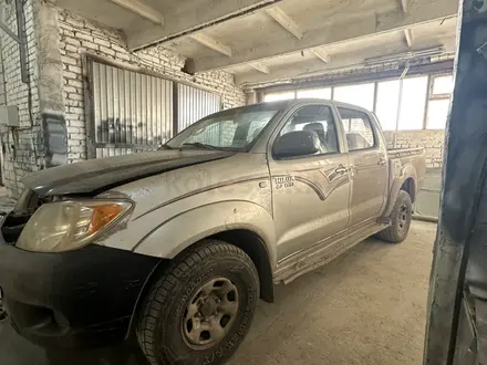 Toyota Hilux 2010 года за 5 500 000 тг. в Актобе – фото 2