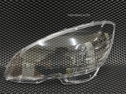 Mercedes W204 W205 Стекла на Фары за 15 000 тг. в Астана – фото 3