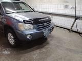 Toyota Highlander 2002 годаүшін8 000 000 тг. в Усть-Каменогорск – фото 2