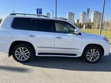 Lexus LX 570 2013 года за 23 000 000 тг. в Астана