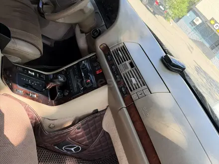 Mercedes-Benz S 320 1998 года за 3 800 000 тг. в Алматы – фото 17