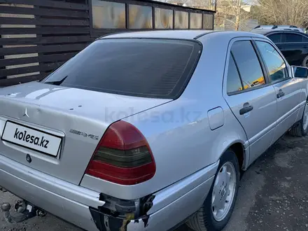 Mercedes-Benz C 200 1994 года за 1 550 000 тг. в Кокшетау – фото 3